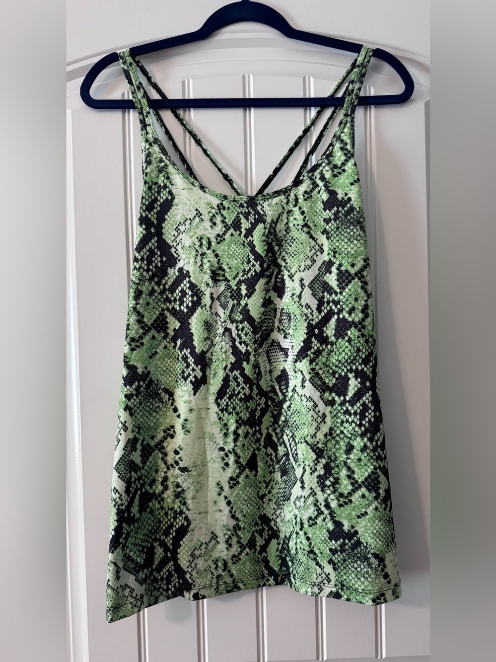 Ideology Women's Green and Black Snake-Print Tank Top